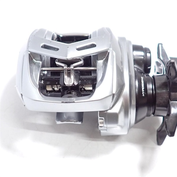 ２２アルファスＳＶ ＴＷ ８．１左